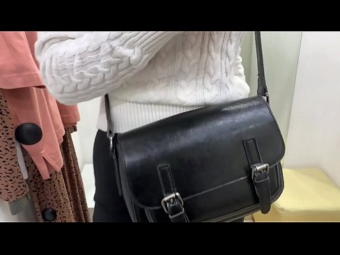 ❤️ Јавна мастурбација младе кучке ФералБерри са дилдом у соби за мерење ❤ Анални порно на sr.com-porn-kai.ru ❌❤